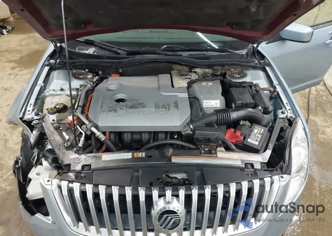 2010 Mercury Milan Hybrid from USA, damaged, VIN 3MEDM0L3XAR660364